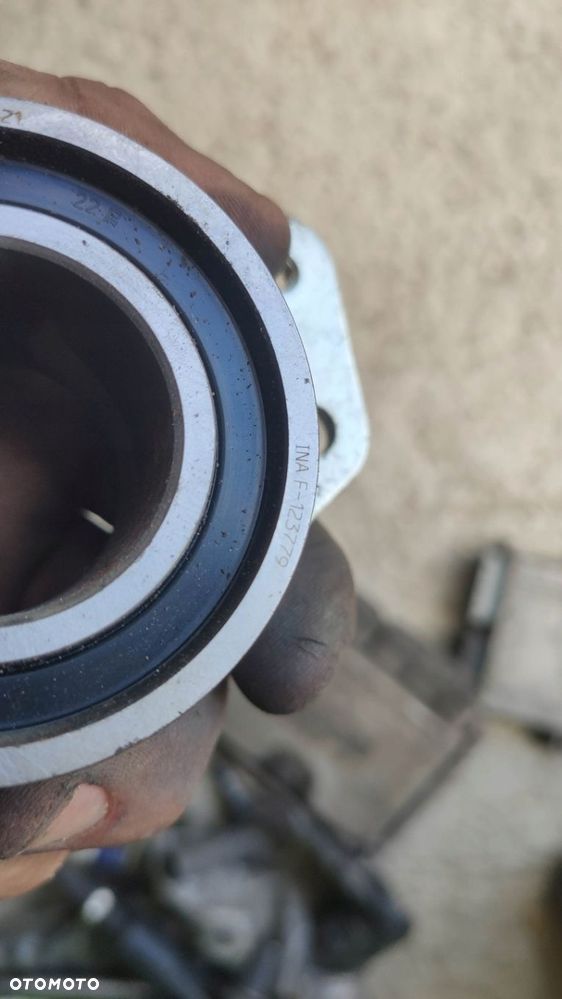 KOŁO PROWADZĄCE RENAULT MEGANE LAGUNA INA F-123779 - 2