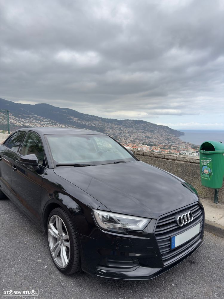 Audi A3 Limousine 1.6 TDI S tronic design - 2