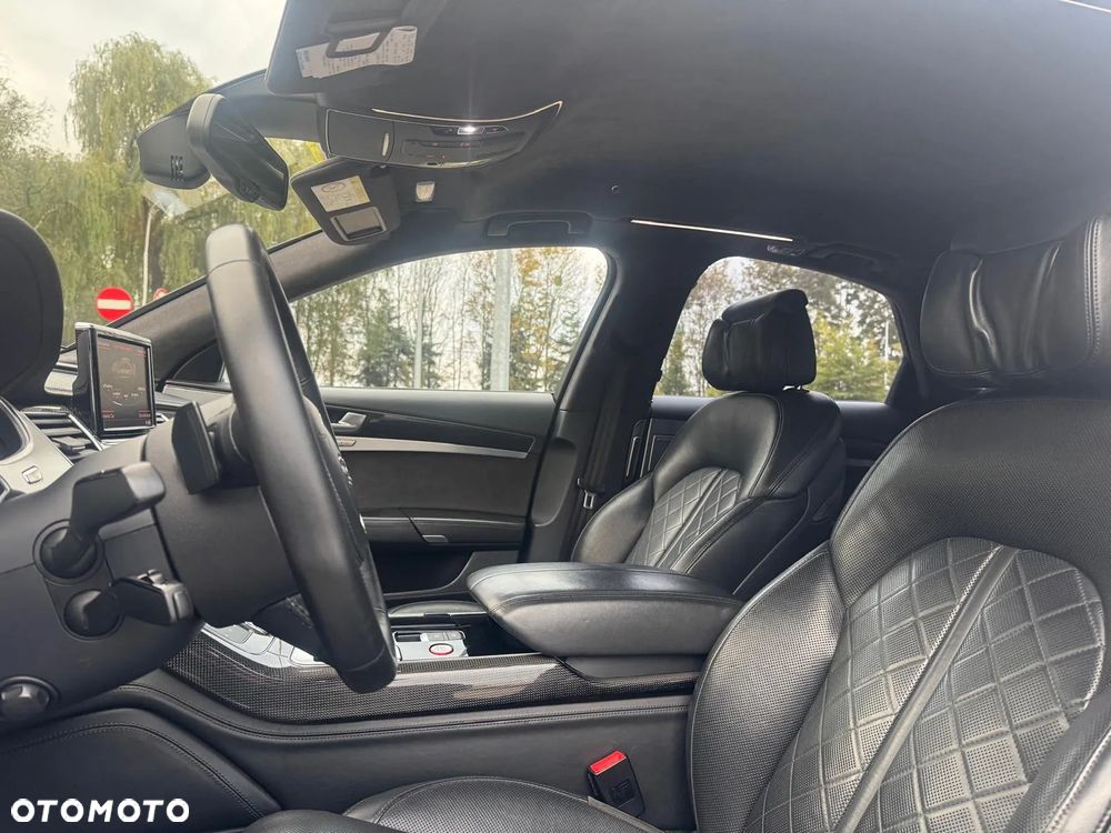 Audi A8 4.2 TDI Quattro - 14