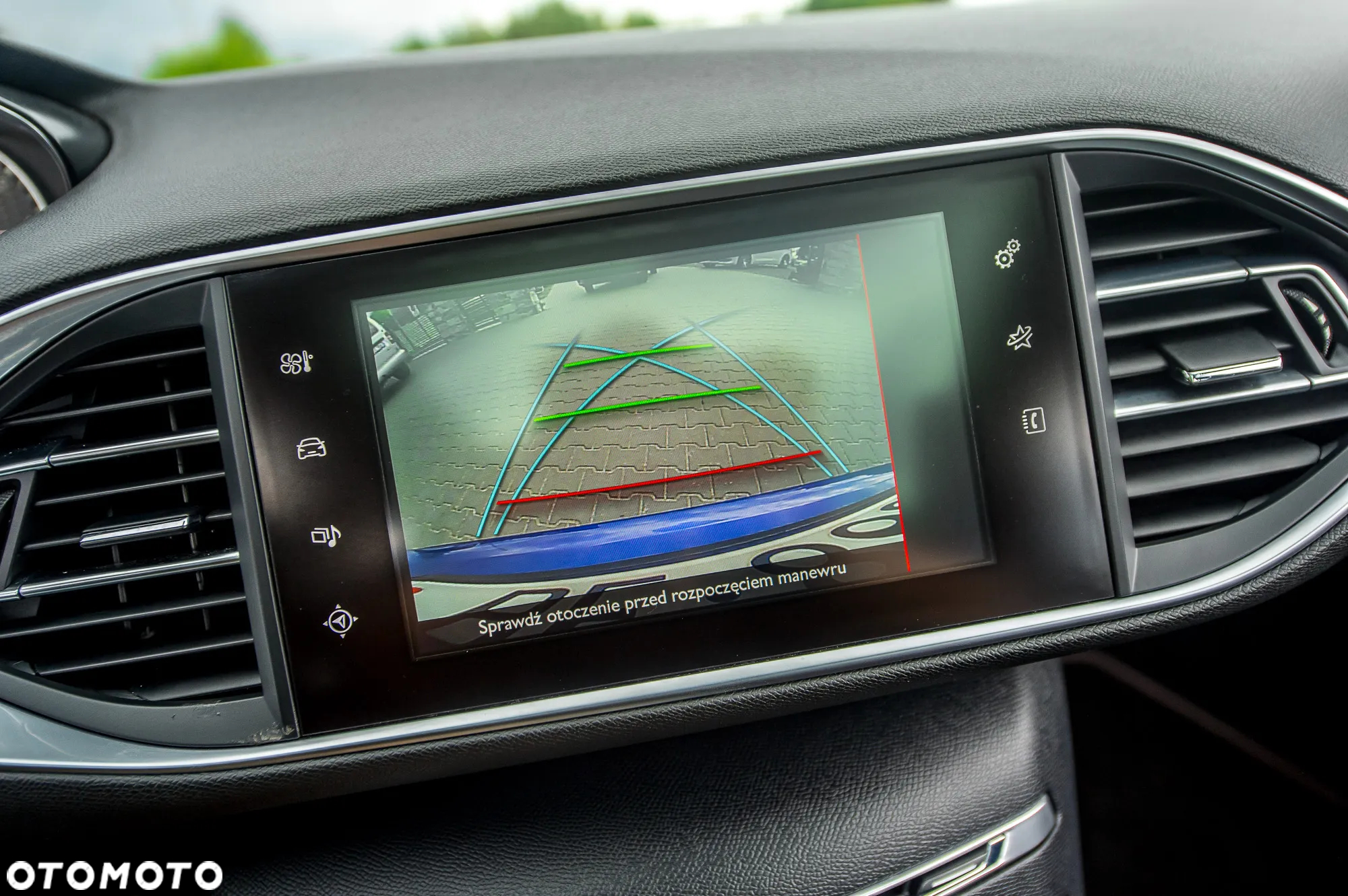 Peugeot 308 SW 1.6 e-THP GT S&S - 30