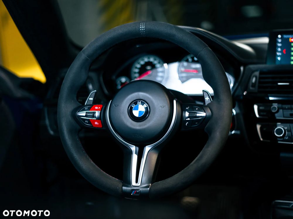 BMW M4 - 30