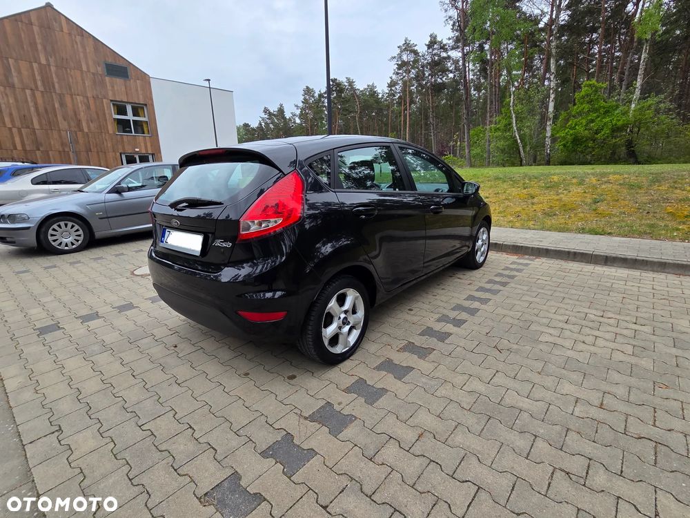 Ford Fiesta 1.25 Champions Edition - 10
