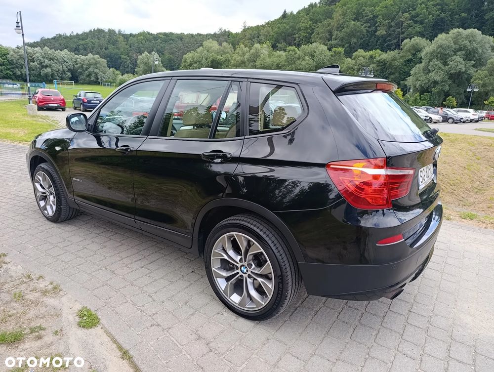 BMW X3 xDrive20i - 11