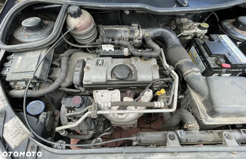 Peugeot 206 1.1 X-Line - 27