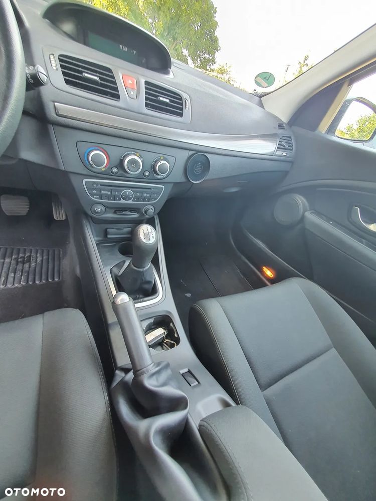 Renault Megane 1.6 16V Expression - 14