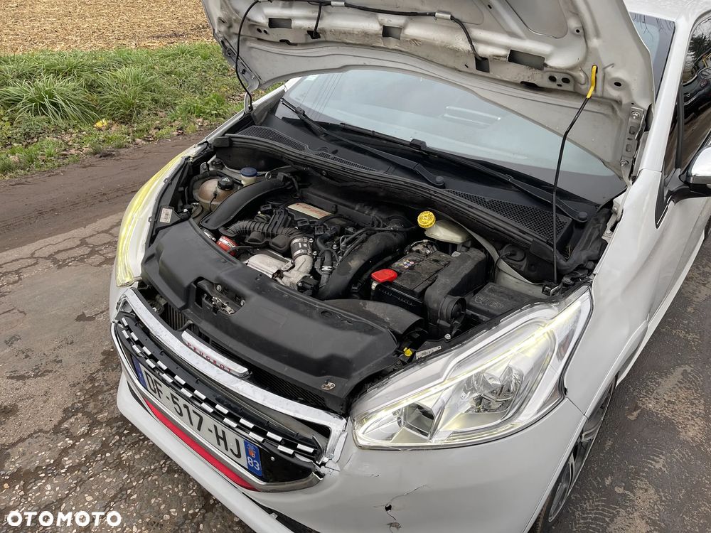 Peugeot 208 1.6 THP GTi - 30