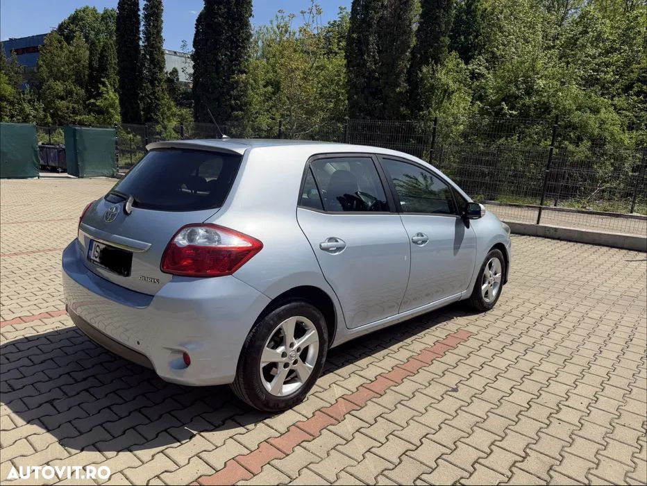 Toyota Auris 1.3 Dual VVT-i Terra - 6