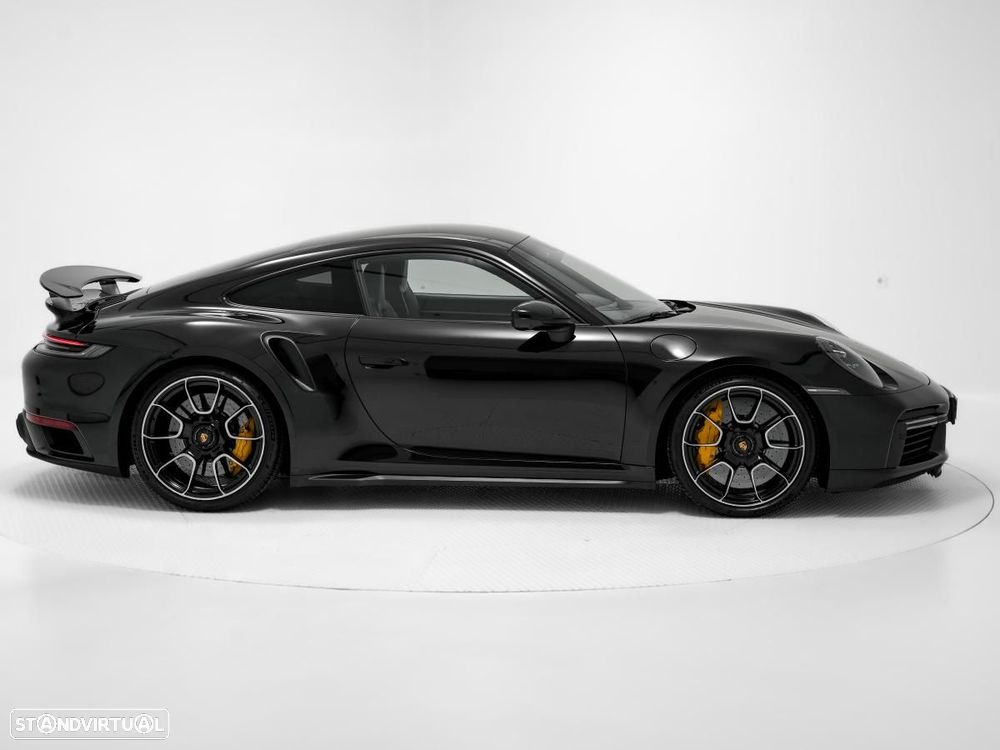Porsche 911 (992) Turbo S PDK - 2