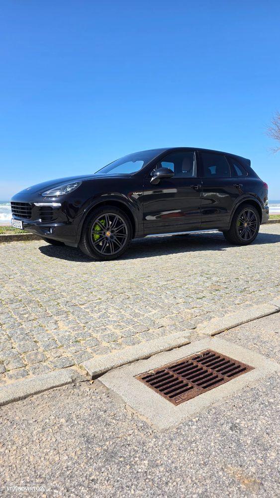 Porsche Cayenne S - 7