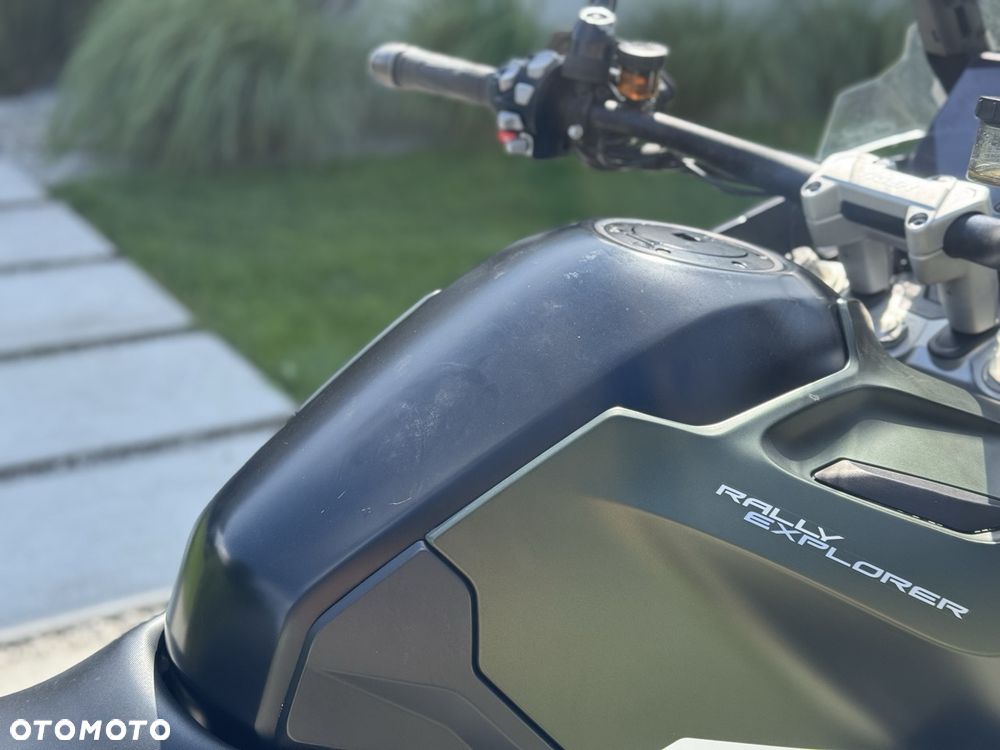 Triumph Tiger - 23