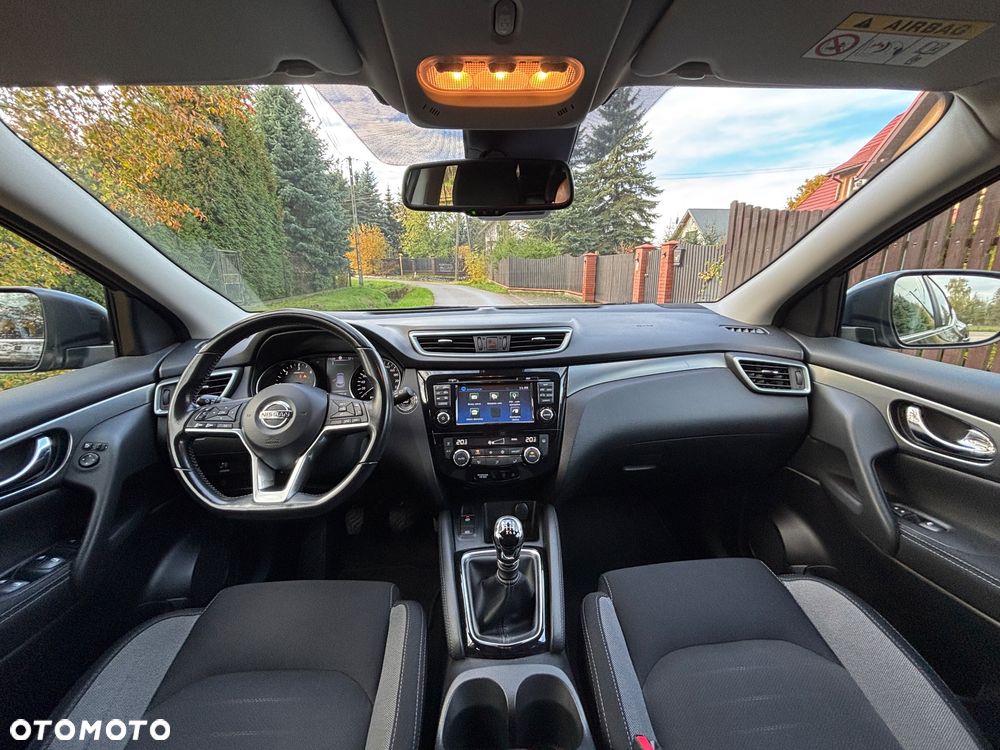 Nissan Qashqai 1.5 dCi N-Connecta EU6 - 14