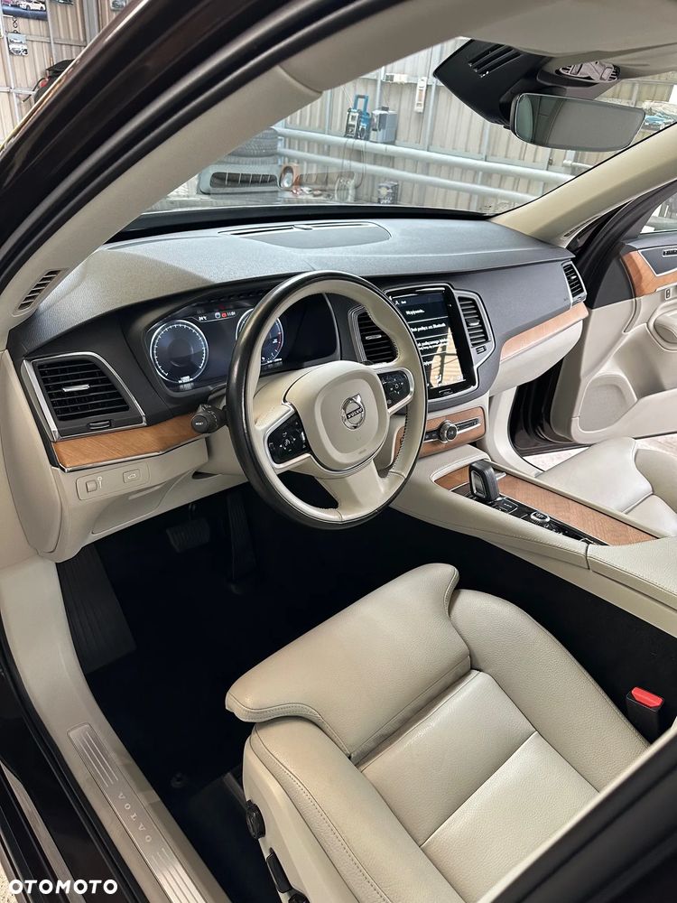 Volvo XC 90 ver-b5-d-awd-momentum-pro - 7