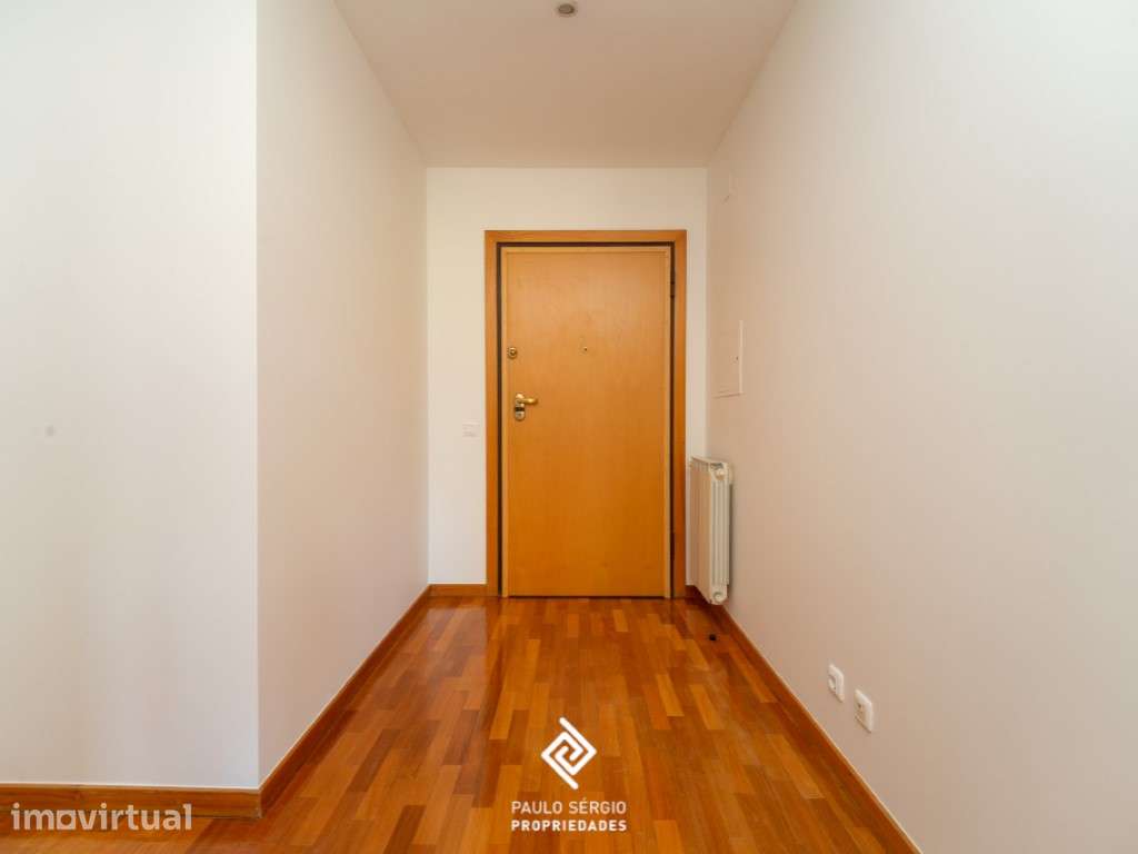 Apartamento T1+1 para arrendar na Avenida do Pastor Joaquim Eduardo... - Grande imagem: 5/12
