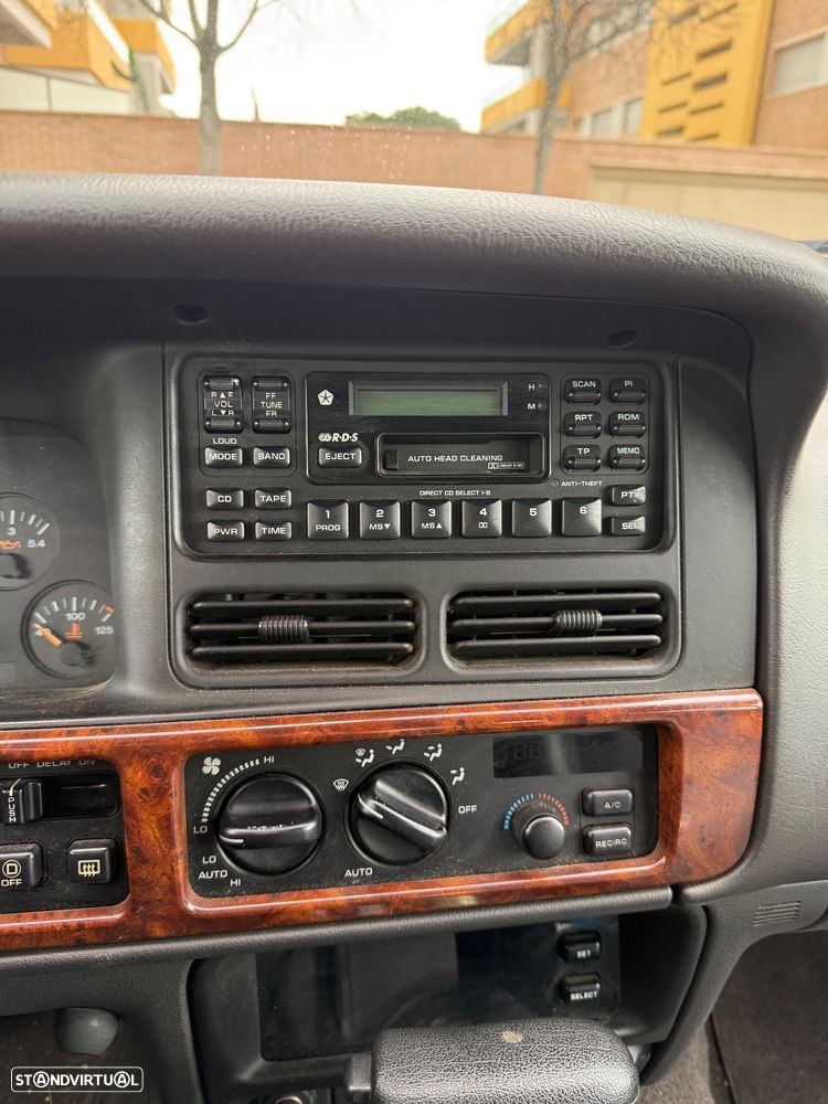Jeep Grand Cherokee 5.2 Limited - 3