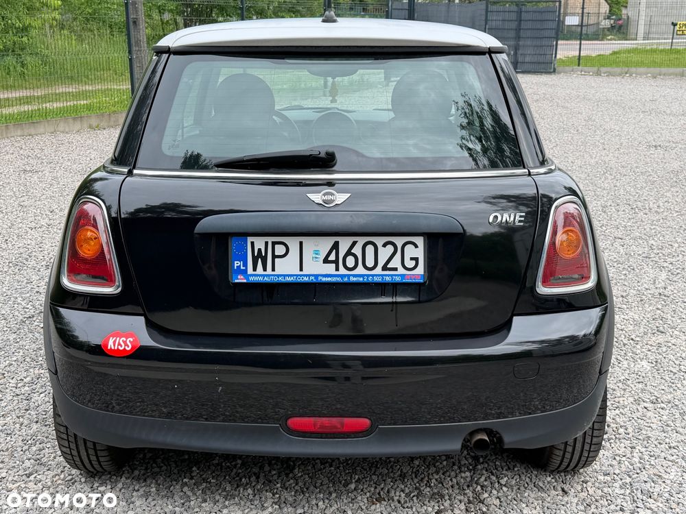 MINI ONE - 15