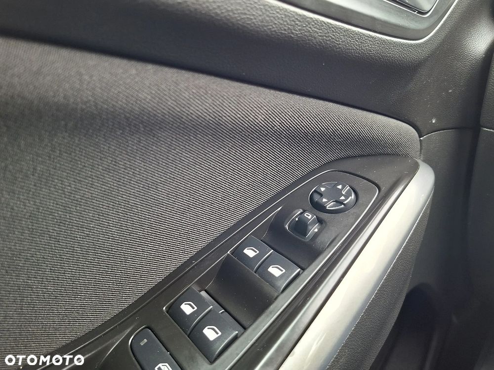 Opel Grandland X - 18