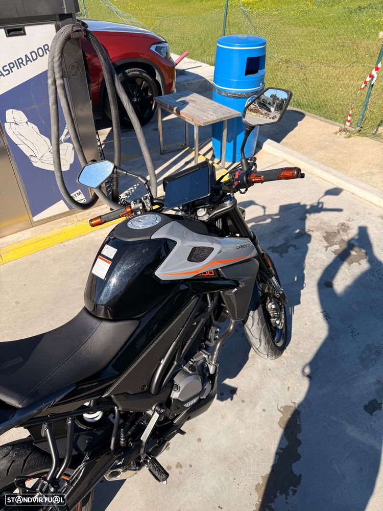 CF Moto 300NK - 1