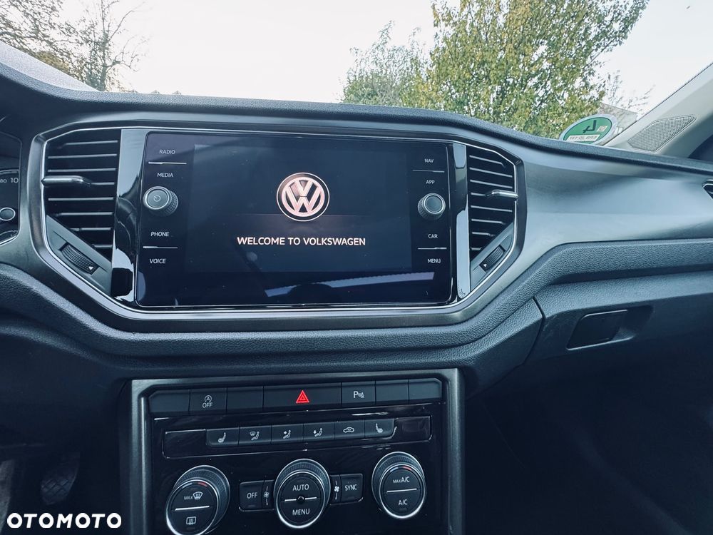Volkswagen T-Roc - 24