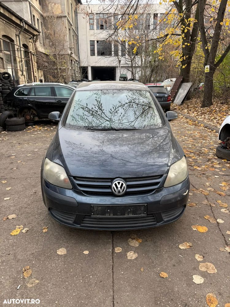 Dezmembrez VW Volkswagen Golf 5 Plus 2006 gri inchis  TDI - 9