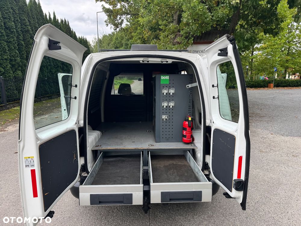 Volkswagen Caddy - 20