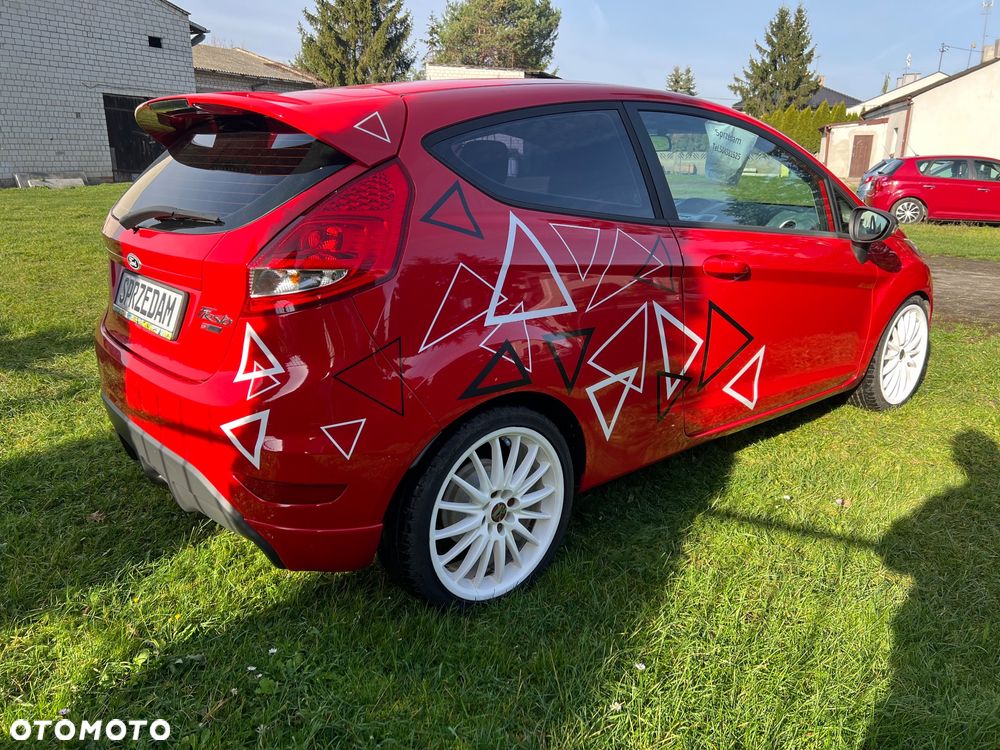 Ford Fiesta - 4