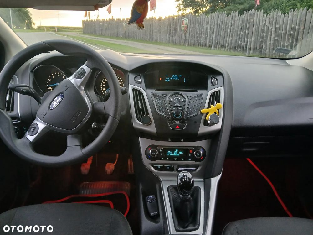 Ford Focus - 14