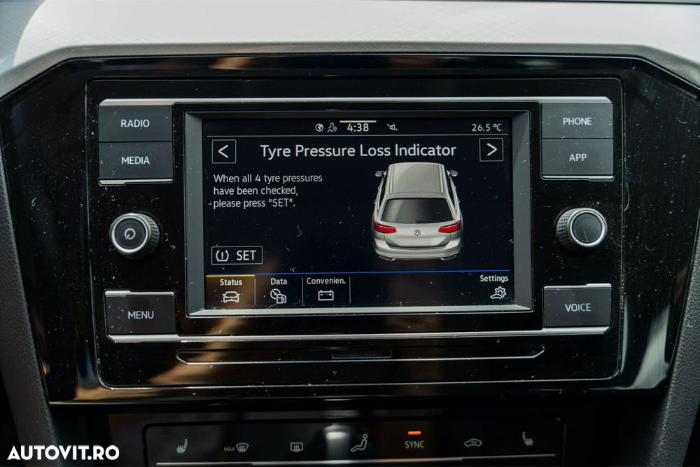 VOLKSWAGEN Passat 2023 — imagine 26