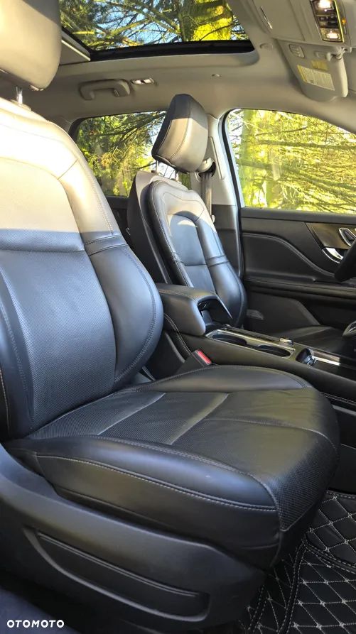 Lincoln Corsair - 14