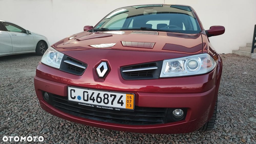 Renault Megane 1.6 16V Expression - 11