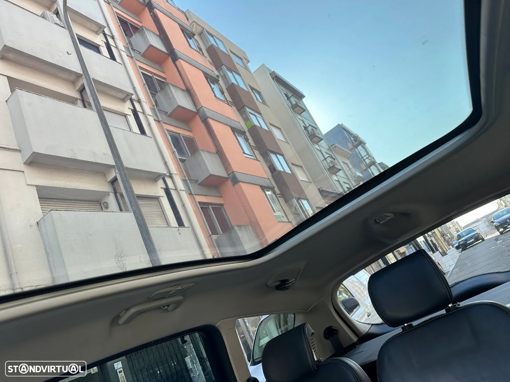 Ford S-Max 2.0 TDCi Titanium 7L Aut.149g - 33