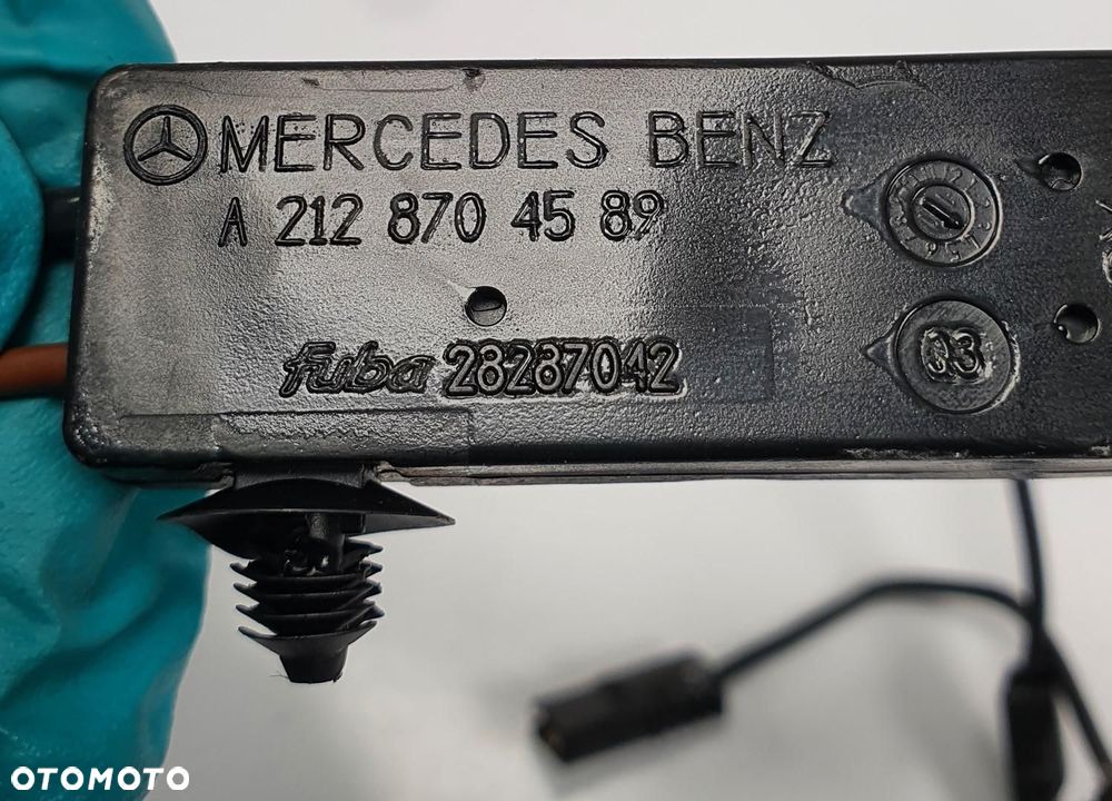 WZMACNIACZ ANTENY MERCEDES CLS W218 A2128704589 - 4
