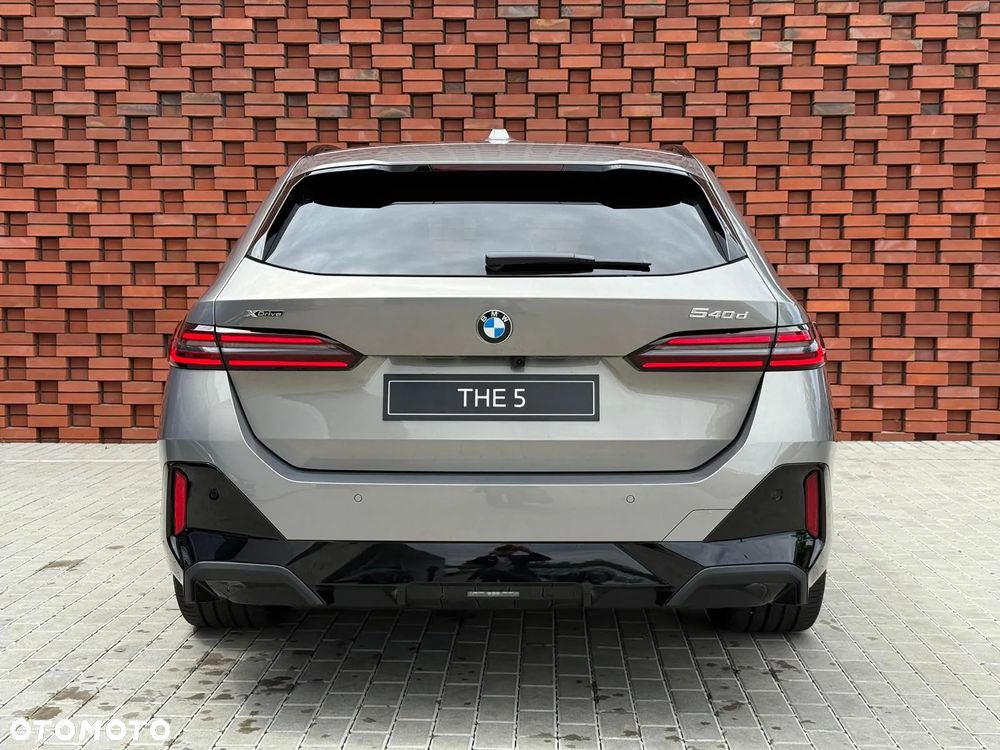 BMW Seria 5 - 8