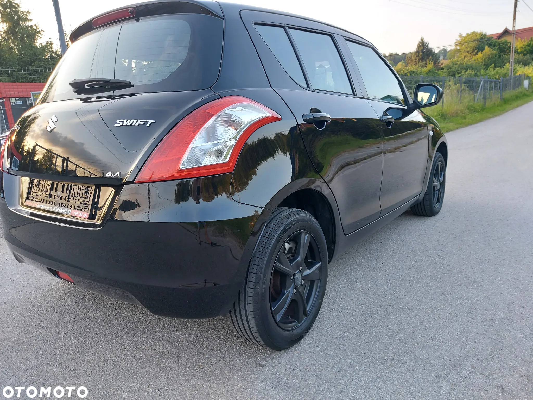 Suzuki Swift 1.2 4x4 Club - 9