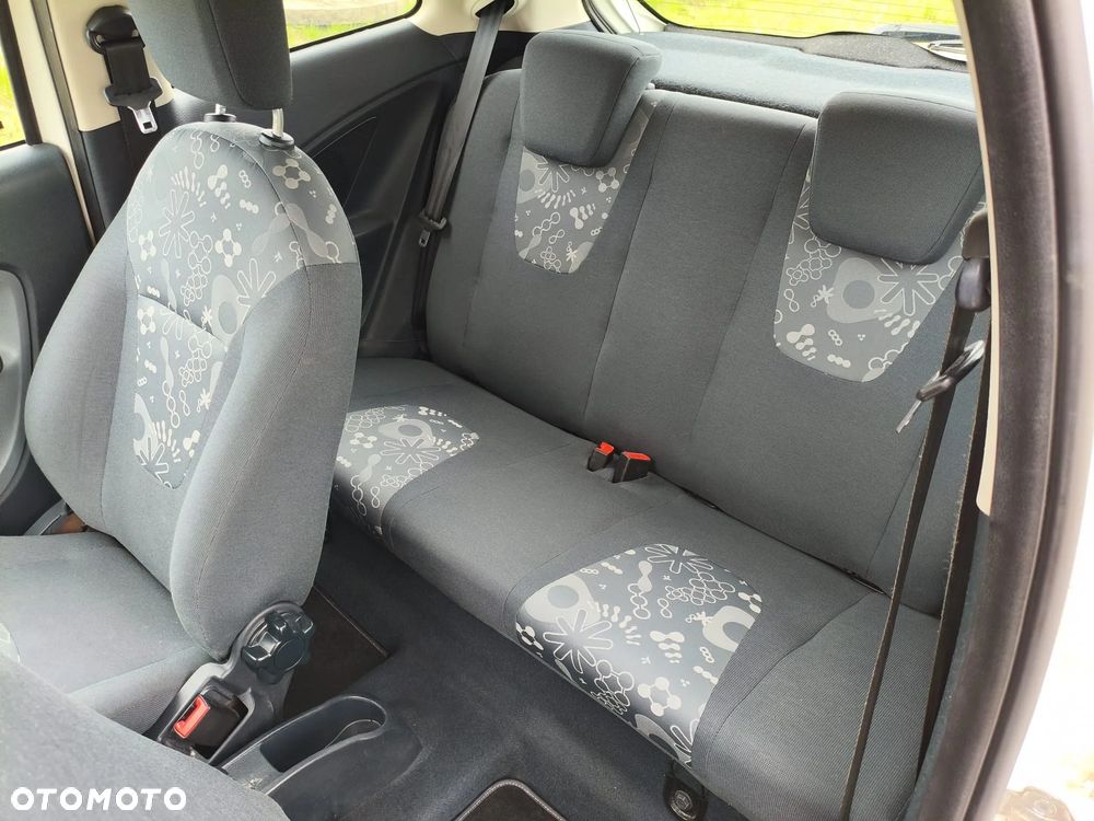 Ford KA 1.2 Digital - 18