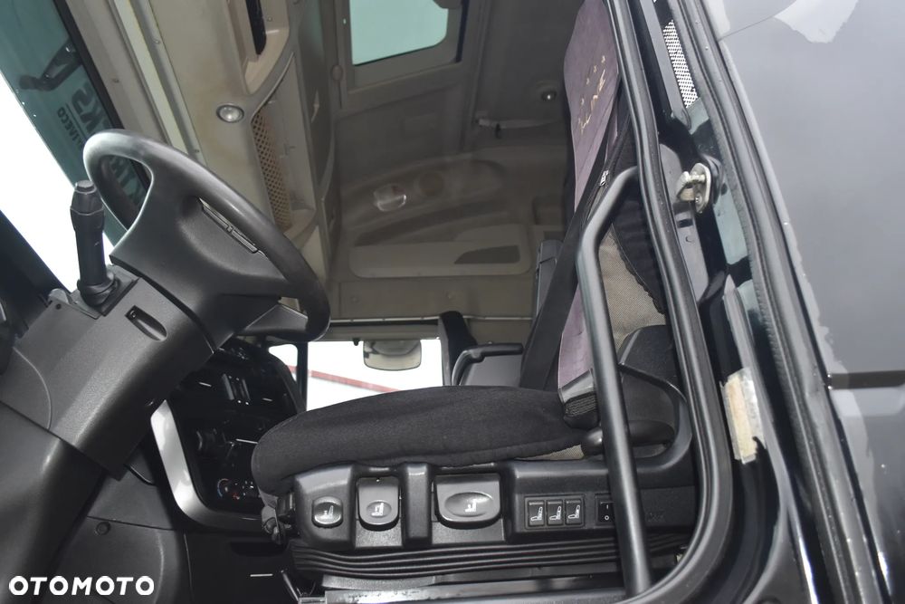 Iveco Stralis 460 - 17