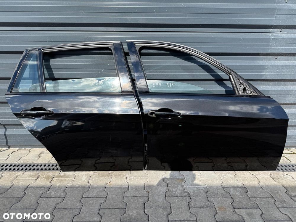 BMW 3 E91 KOMBI DRZWI PRAWY PRZÓD TYŁ KOLOR 475 Black Sapphire Metallic