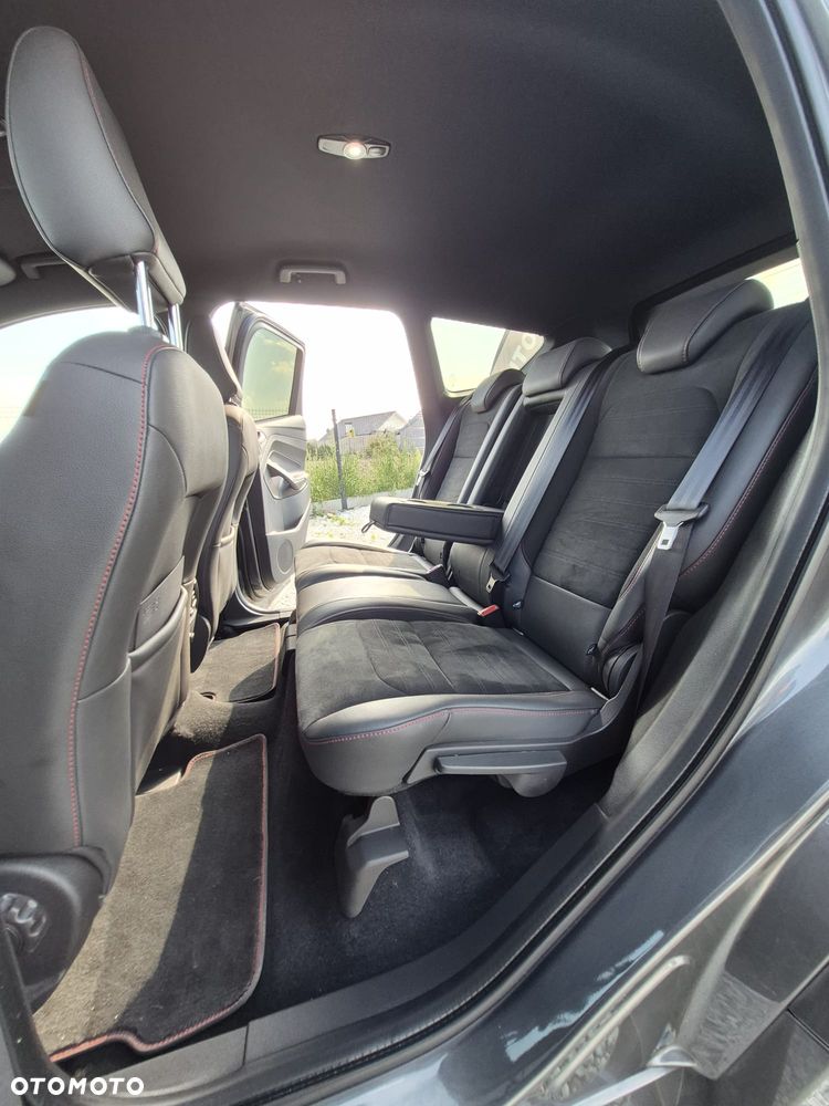 Ford Kuga 2.0 TDCi 4x4 ST-Line - 17