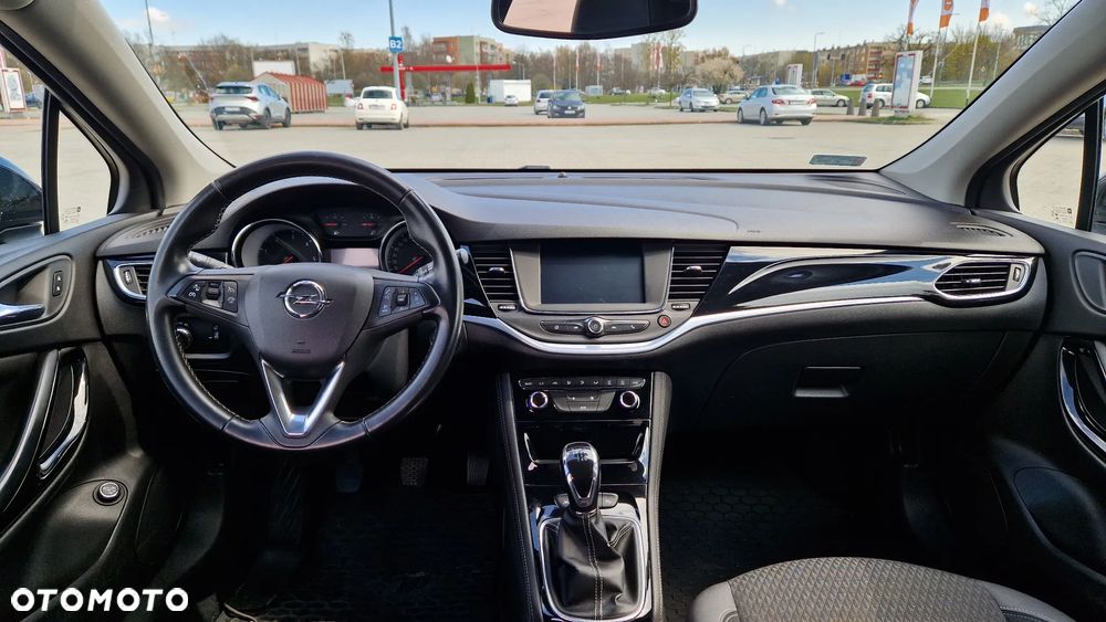 Opel Astra 1.6 CDTI Dynamic S&S - 11