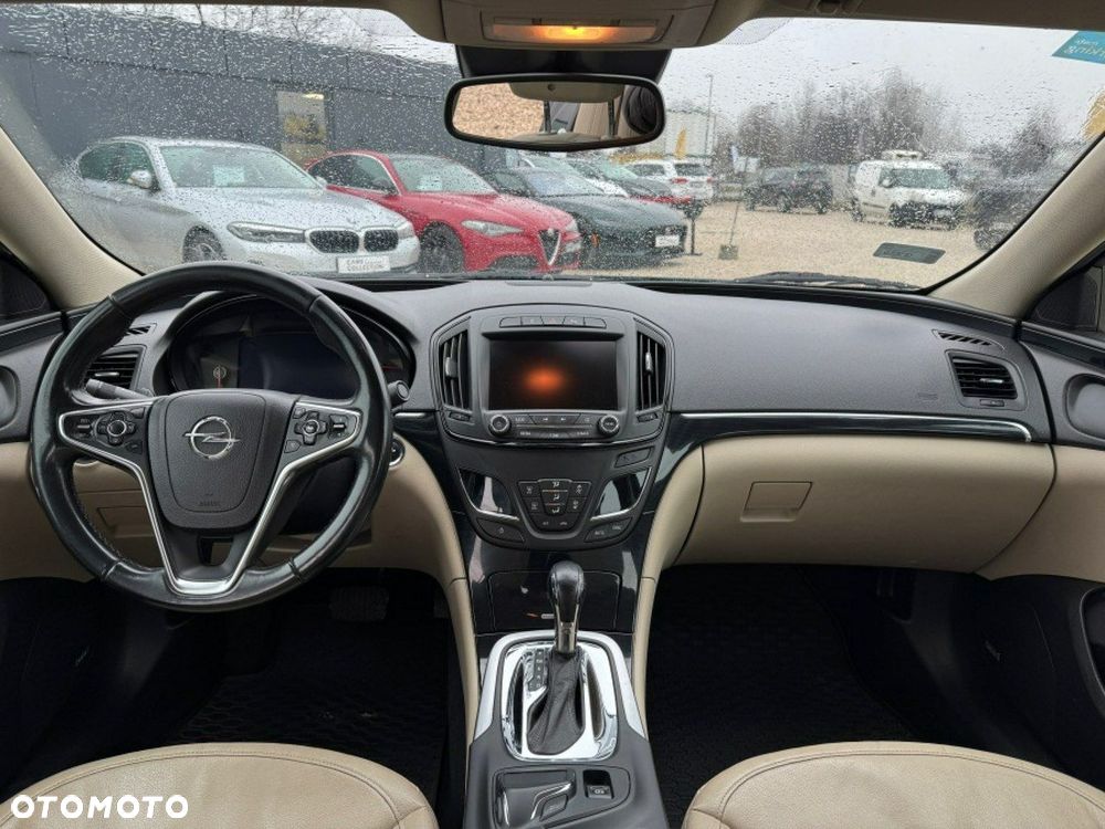 Opel Insignia 2.0 CDTI - 12