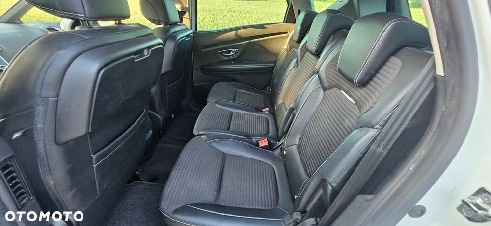 Renault Scenic - 12