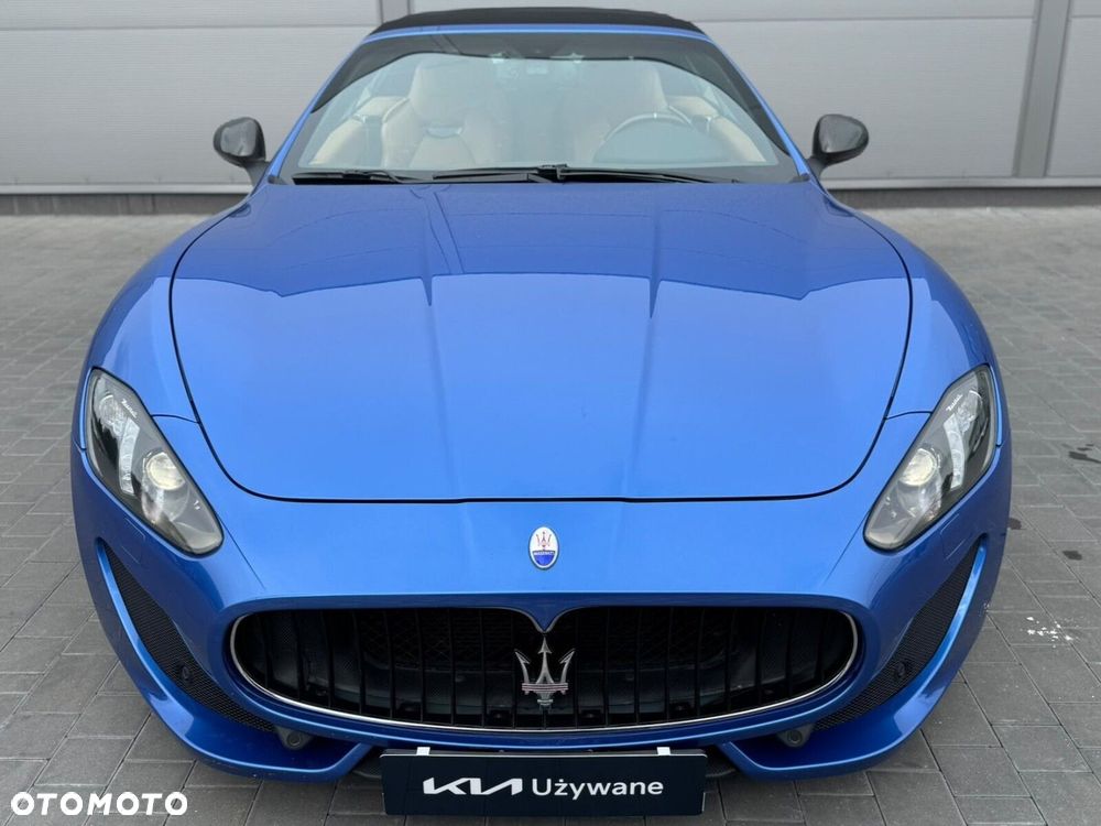Maserati GranCabrio - 3