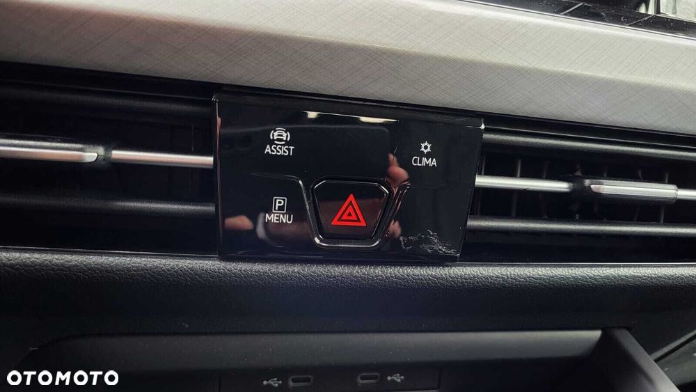 Volkswagen Golf Variant - 20