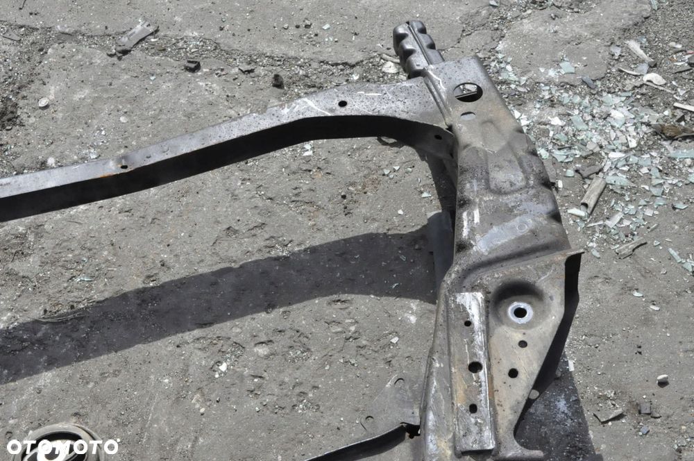 MERCEDES VITO W447 SANKI ZAWIESZENIA - 5