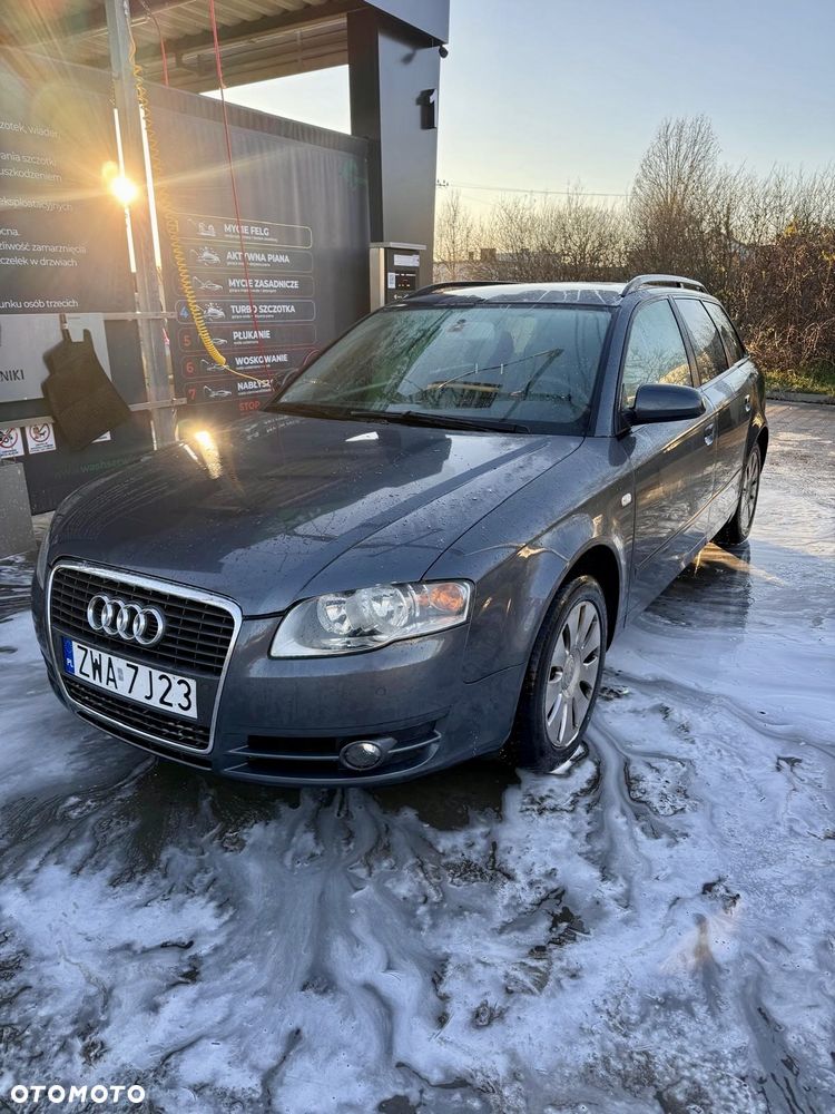 Audi A4 Avant - 1