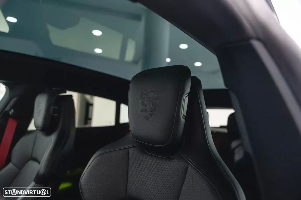 Porsche Taycan Sport Turismo 4S - 44