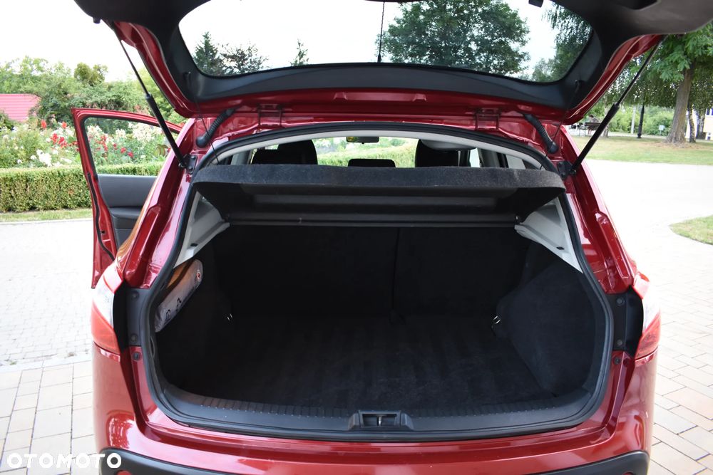 Nissan Qashqai 2.0 dCi DPF I-Way - 29