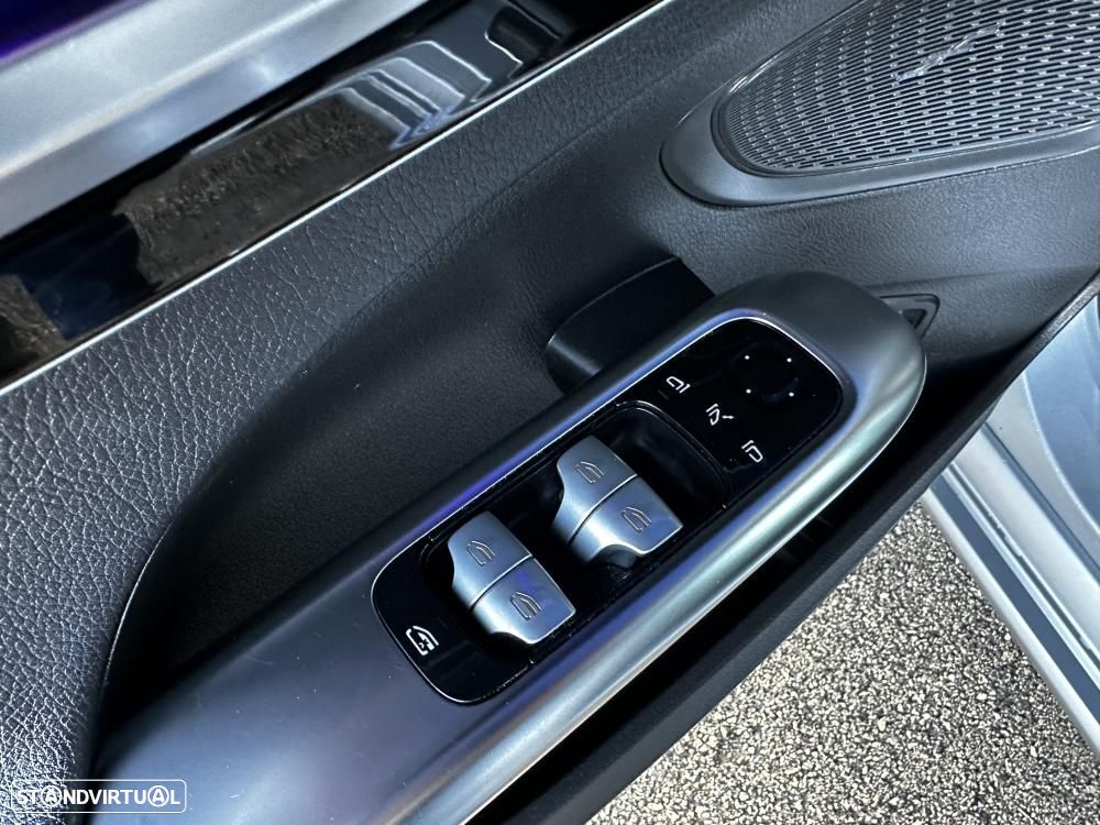 Mercedes-Benz C 300 e T 9G-TRONIC Avantgarde - 21