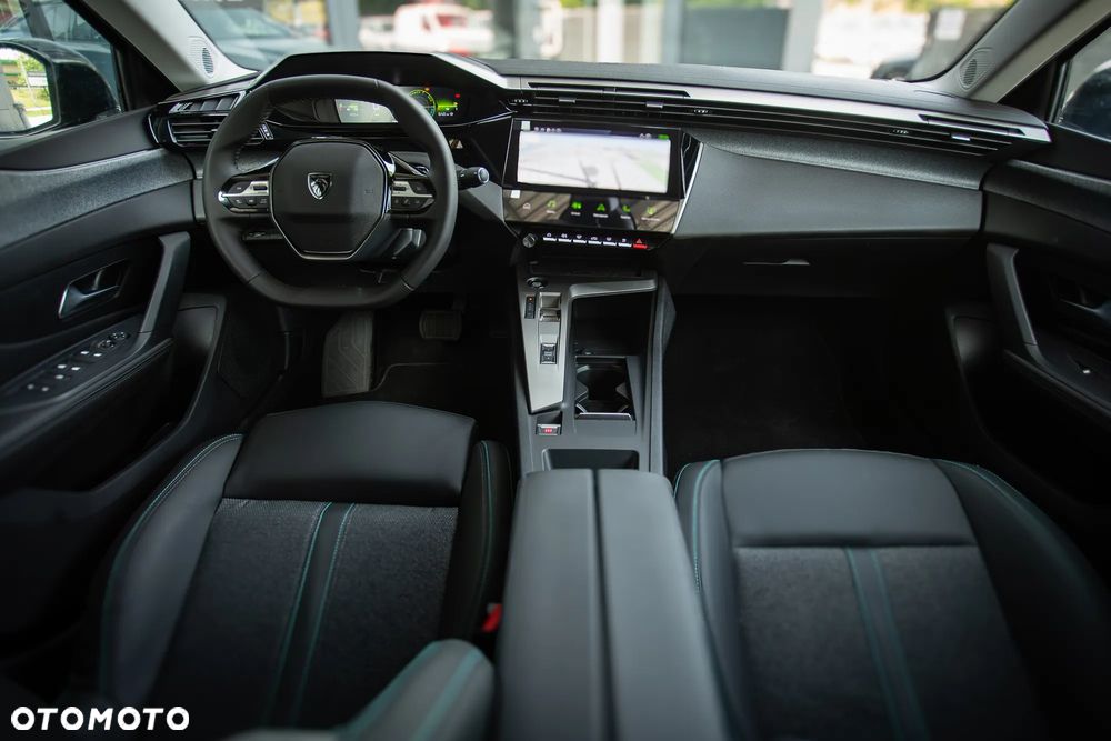 Peugeot 408 1.2 PureTech mHEV Allure S&S e-DSC6 - 16