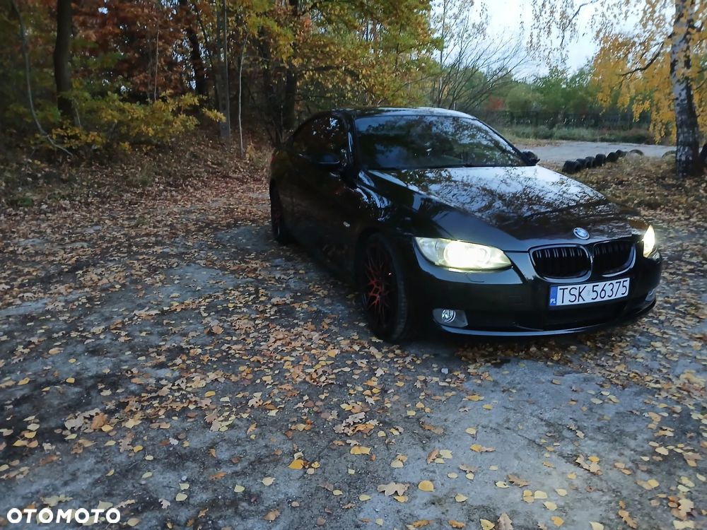 BMW 3 Series 2010 photo 4