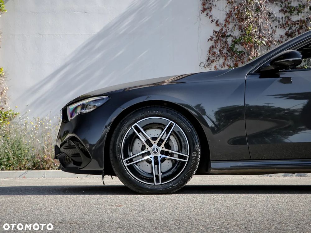 Mercedes-Benz Klasa E 220 d mHEV AMG 9G-Tronic - 7